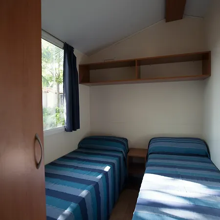 Village Placid Camping